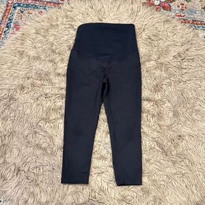 Zella cropped maternity leggings small